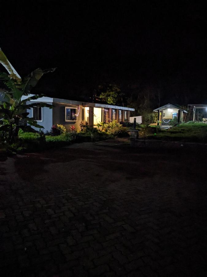 莫希Walk With Us Africa住宿加早餐旅馆 外观 照片